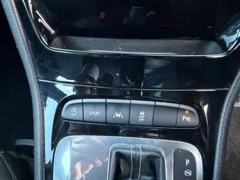 Vauxhall Astra 1.4i Turbo SRi Hatchback 5dr Petrol Auto Euro 6 (s/s) (150 ps)