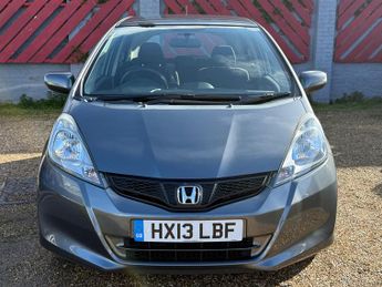 Honda Jazz 1.4 i-VTEC ES Hatchback 5dr Petrol CVT Euro 5 (99 ps)