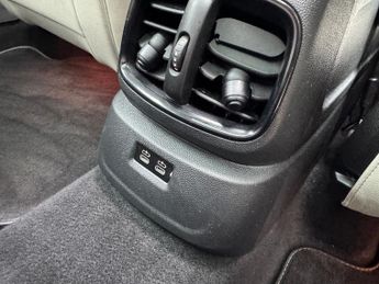 Mini Countryman 1.5 10kWh Cooper SE Exclusive SUV 5dr Petrol Plug-in Hybrid Auto