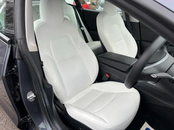 Tesla Model 3 Standard Range Plus Saloon 4dr Electric Auto RWD (241 bhp)