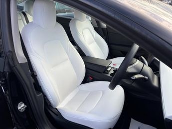 Tesla Model 3 Standard Range Plus Saloon 4dr Electric Auto RWD (241 bhp)