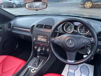 Mercedes-Benz SLK 1.8 SLK200K Convertible 2dr Petrol Tiptronic Euro 5 (184 ps)