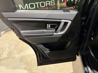 Land Rover Discovery Sport 2.0 TD4 SE Tech SUV 5dr Diesel Auto 4WD Euro 6 (s/s) (180 ps)