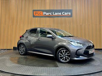 Toyota Yaris 1.5 VVT-h Design Hatchback 5dr Petrol Hybrid E-CVT Euro 6 - AUTO