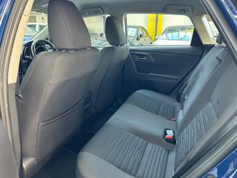 Toyota Auris 1.8 VVT-h Business Edition Hatchback Petrol Hybrid CVT Euro 6 (s