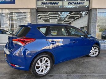 Toyota Auris 1.8 VVT-h Business Edition Hatchback Petrol Hybrid CVT Euro 6 (s