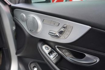 Mercedes-Benz C Class 2.1 C220d AMG Line (Premium Plus) Coupe 2dr Diesel G-Tronic+ Eur