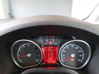 Ford Galaxy 2.0 Ghia MPV 5dr Petrol Manual (197 g/km, 143 bhp)