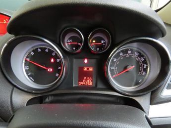 Vauxhall Mokka 1.6 Exclusiv SUV 5dr Petrol Manual 2WD Euro 5 (s/s) (115 ps)