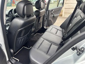 Mercedes-Benz C Class 2.5 C230 Sport Edition Estate 5dr Petrol 7G-Tronic (226 g/km, 20