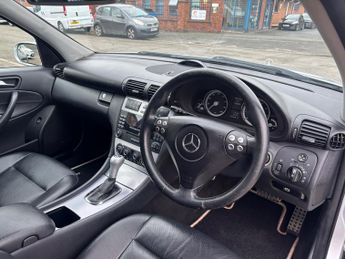 Mercedes-Benz C Class 2.5 C230 Sport Edition Estate 5dr Petrol 7G-Tronic (226 g/km, 20