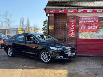 Ford Mondeo 2.0 TDCi Zetec Hatchback 5dr Diesel Manual Euro 6 (s/s) (150 ps)