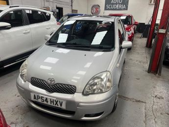 Toyota Yaris 1.4 D-4D T Spirit Hatchback 5dr Diesel Manual (117 g/km, 74 bhp)