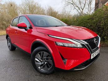 Nissan Qashqai 1.3 DIG-T MHEV Acenta Premium SUV 5dr Petrol Hybrid XTRON Euro 6