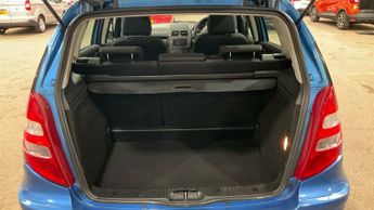 Mercedes-Benz A Class 1.5 A150 Classic SE Hatchback 5dr Petrol CVT (157 g/km, 95 bhp)