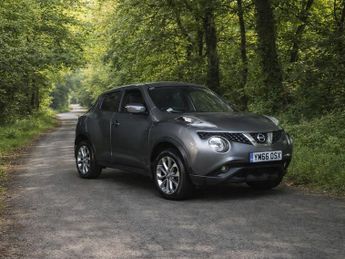 Nissan Juke 1.6 Tekna SUV 5dr Petrol XTRON Euro 6 (117 ps)