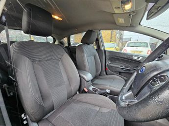 Ford Fiesta 1.0T EcoBoost Titanium Hatchback 5dr Petrol Manual Euro 5 (s/s) 