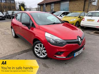 Renault Clio 1.2 16V Play Hatchback 5dr Petrol Manual Euro 6 (75 ps)