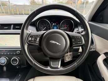 Jaguar E-Pace 2.0 D180 S SUV 5dr Diesel Auto AWD Euro 6 (s/s) (180 ps)