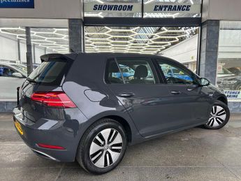 Volkswagen e-Golf 35.8kWh e-Golf Hatchback Electric Auto (136 ps) 5dr