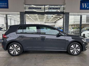 Volkswagen e-Golf 35.8kWh e-Golf Hatchback Electric Auto (136 ps) 5dr