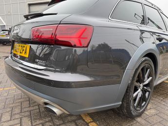 Audi A6 Allroad 3.0 TDI V6 Estate 5dr Diesel S Tronic quattro Euro 6 (s/s) (272 