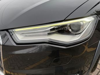 Audi A6 Allroad 3.0 TDI V6 Estate 5dr Diesel S Tronic quattro Euro 6 (s/s) (272 