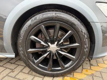 Audi A6 Allroad 3.0 TDI V6 Estate 5dr Diesel S Tronic quattro Euro 6 (s/s) (272 