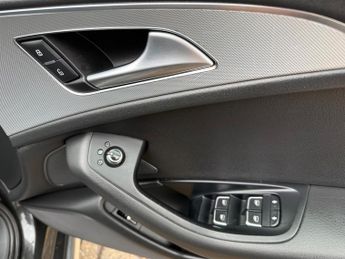 Audi A6 Allroad 3.0 TDI V6 Estate 5dr Diesel S Tronic quattro Euro 6 (s/s) (272 