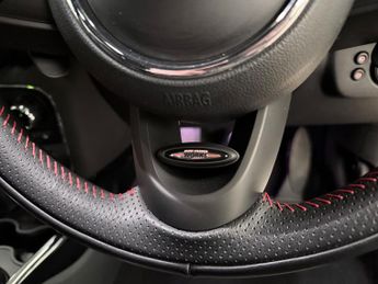 Mini Clubman 2.0 Cooper SD Estate 6dr Diesel Auto ALL4 Euro 6 (s/s) (190 ps)