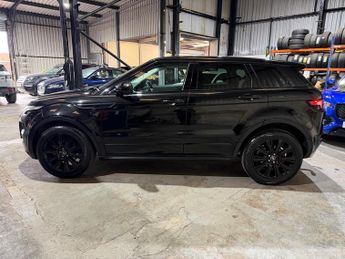 Land Rover Range Rover Evoque 2.2 SD4 Dynamic SUV 5dr Diesel Auto 4WD Euro 5 (s/s) (190 ps)
