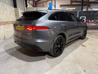 Jaguar F-Pace 2.0 D180 R-Sport SUV 5dr Diesel Auto AWD Euro 6 (s/s) (180 ps)