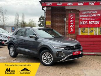 Volkswagen T-Roc 1.5 TSI Life SUV 5dr Petrol Manual Euro 6 (s/s) (150 ps)