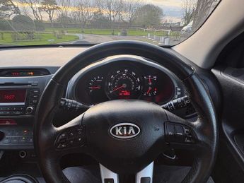 Kia Sportage 1.7 CRDi EcoDynamics 1 SUV 5dr Diesel Manual 2WD Euro 5 (s/s) (1