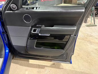 Land Rover Range Rover Sport 5.0 P575 V8 GPF SVR SUV 5dr Petrol Auto 4WD Euro 6 (s/s) (575 ps