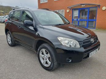 Toyota RAV4 2.2 D-4D XT3 SUV 5dr Diesel Manual 4WD (173 g/km, 134 bhp) 2 OWN