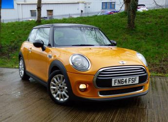 MINI Hatch 1.5 Cooper Auto Euro 6 (s/s) 3dr
