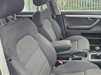 Audi A4 Avant 2.0 TDI S line Estate 5dr Diesel Manual (158 g/km, 138 bhp)