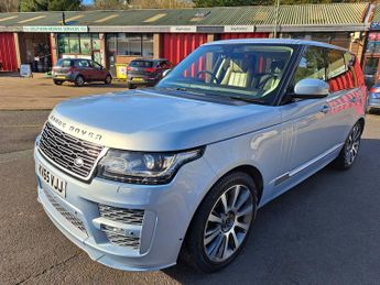 Land Rover Range Rover 4.4 SD V8 Autobiography SUV 5dr Diesel Auto 4WD Euro 6 (s/s) (33