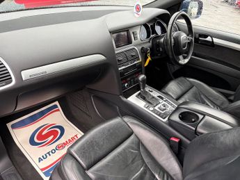 Audi Q7 4.2 TDI V8 S line SUV 5dr Diesel Tiptronic quattro Euro 4 (340 p