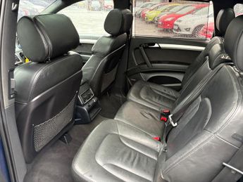 Audi Q7 4.2 TDI V8 S line SUV 5dr Diesel Tiptronic quattro Euro 4 (340 p