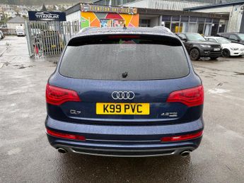 Audi Q7 4.2 TDI V8 S line SUV 5dr Diesel Tiptronic quattro Euro 4 (340 p