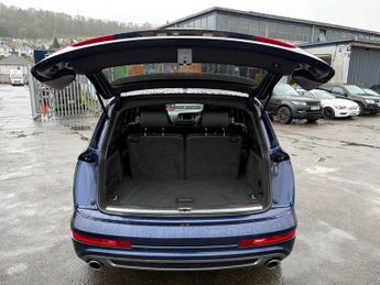 Audi Q7 4.2 TDI V8 S line SUV 5dr Diesel Tiptronic quattro Euro 4 (340 p