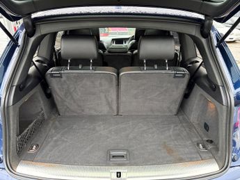Audi Q7 4.2 TDI V8 S line SUV 5dr Diesel Tiptronic quattro Euro 4 (340 p