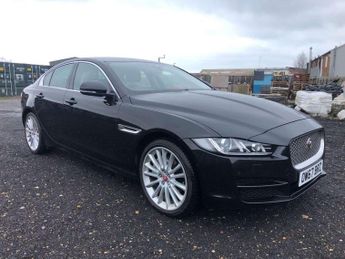 Jaguar XE 2.0d Portfolio Saloon 4dr Diesel Auto AWD Euro 6 (s/s) (240 ps)