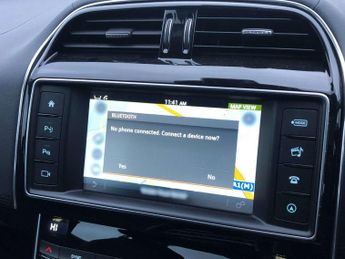 Jaguar XE 2.0d Portfolio Saloon 4dr Diesel Auto AWD Euro 6 (s/s) (240 ps)