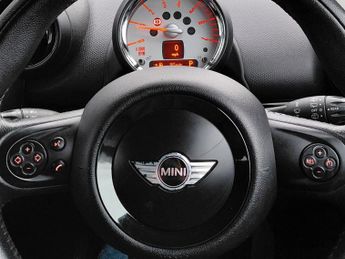 Mini Paceman 2.0 Cooper D SUV 3dr Diesel Auto ALL4 Euro 5 (112 ps)