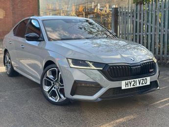Skoda Octavia 2.0 TDI vRS Hatchback 5dr Diesel DSG 4WD Euro 6 (s/s) (200 ps)