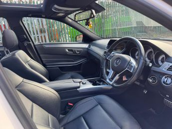 Mercedes-Benz E Class 3.0 E350 V6 BlueTEC AMG Night Edition (Premium) Saloon 4dr Diese
