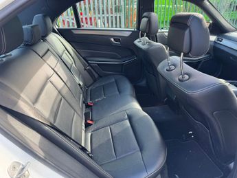 Mercedes-Benz E Class 3.0 E350 V6 BlueTEC AMG Night Edition (Premium) Saloon 4dr Diese